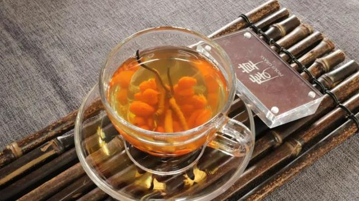 冬蟲夏草泡水的正確方法:解鎖雪域珍寶的營(yíng)養(yǎng)密碼
